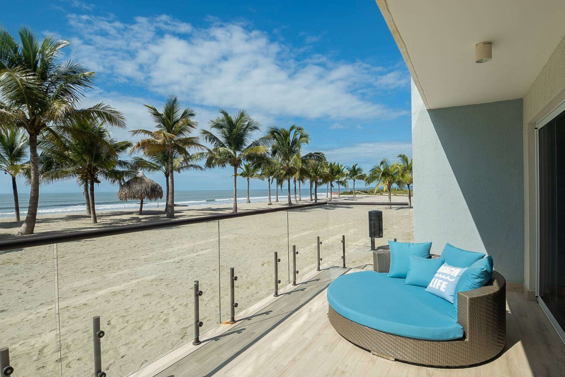 Own a piece of the panamanian riviera; invest in Playa Caracol or Playa Caracol Beach Residences